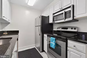1619 R St NW, Washington, DC 20009 - Photo 17