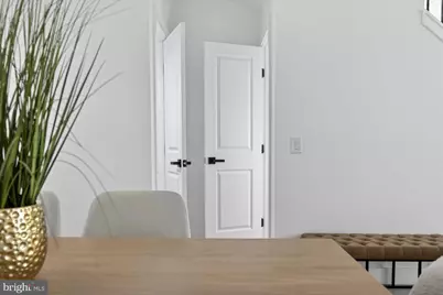 1704 Independence Avenue SE, Washington, DC 20003 - Photo 25