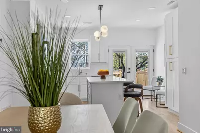 1704 Independence Avenue SE, Washington, DC 20003 - Photo 13