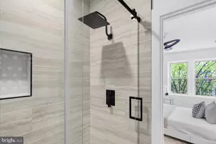 1704 Independence Ave SE, Washington, DC 20003 - Photo 37