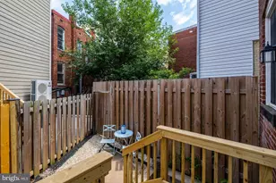 1505 Harvard St NW, Washington, DC 20009 - Photo 31