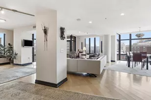 1010 Massachusetts Ave NW, Washington, DC 20001 - Photo 3