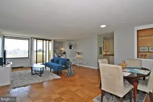 1245 4th St SW, Washington, DC 20024 - Photo 5