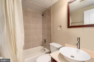 321 T St NW, Washington, DC 20001 - Photo 39
