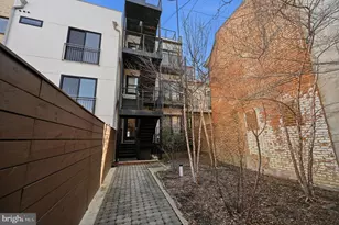 1465 Harvard St NW, Washington, DC 20009 - Photo 17