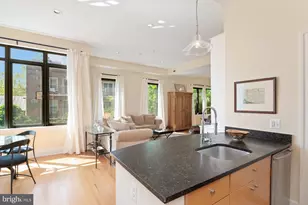 2516 Q St NW, Washington, DC 20007 - Photo 9