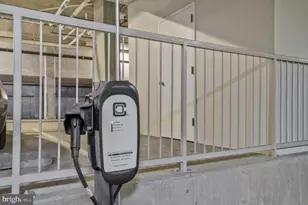 88 V St SW, Washington, DC 20024 - Photo 35