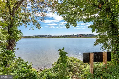 88 V Street SW #605, Washington, DC 20024 - Photo 39