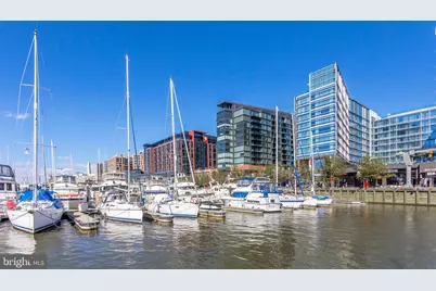 88 V Street SW #605, Washington, DC 20024 - Photo 41