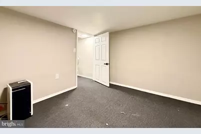 1004 Girard Street NW, Washington, DC 20001 - Photo 37
