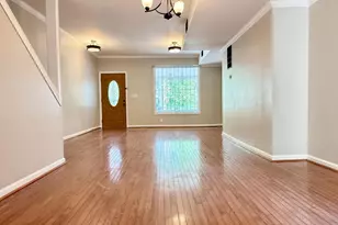 1004 Girard St NW, Washington, DC 20001 - Photo 7