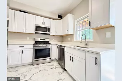 1004 Girard Street NW, Washington, DC 20001 - Photo 11