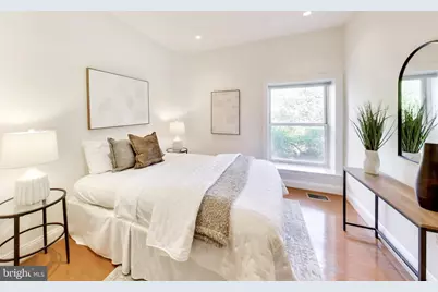 1229 12th Street NW #102, Washington, DC 20005 - Photo 13
