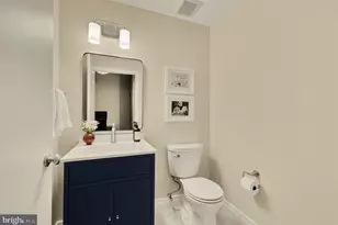2020 12th St NW, Washington, DC 20009 - Photo 15