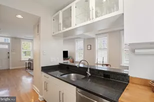 3500 T St NW, Washington, DC 20007 - Photo 7
