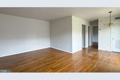 7060 Eastern Avenue NW, Washington, DC 20012 - Photo 3
