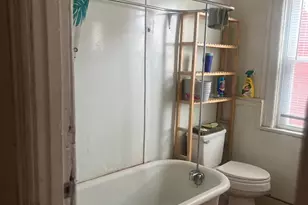 633 10th St NE, Washington, DC 20002 - Photo 9