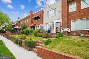 2223 16th St NE, Washington, DC 20018 - Photo 9