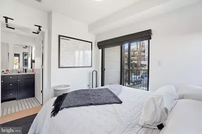 2642 39th Street NW #6, Washington, DC 20007 - Photo 15