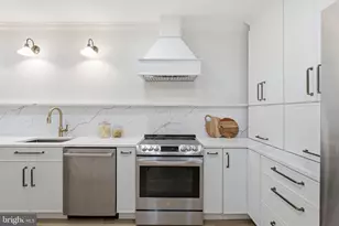 3287 Sutton Pl NW, Washington, DC 20016 - Photo 53