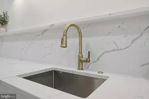 3287 Sutton Pl NW, Washington, DC 20016 - Photo 51