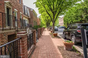 3287 Sutton Pl NW, Washington, DC 20016 - Photo 45