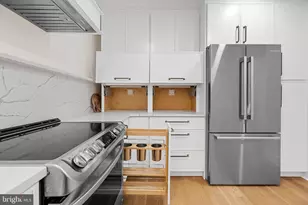 3287 Sutton Pl NW, Washington, DC 20016 - Photo 21