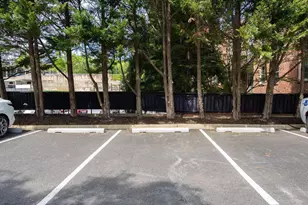 3287 Sutton Pl NW, Washington, DC 20016 - Photo 41