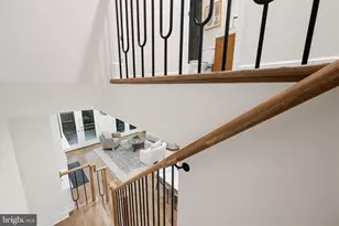 3287 Sutton Pl NW, Washington, DC 20016 - Photo 7