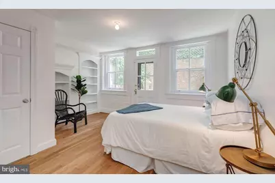 1409 33rd Street NW, Washington, DC 20007 - Photo 13