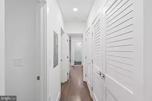 2717 Sherman Ave NW, Washington, DC 20001 - Photo 17