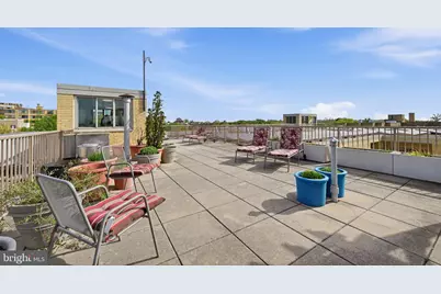 4600 Connecticut Avenue NW #213, Washington, DC 20008 - Photo 17