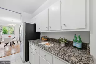 4600 Connecticut Ave NW, Washington, DC 20008 - Photo 9