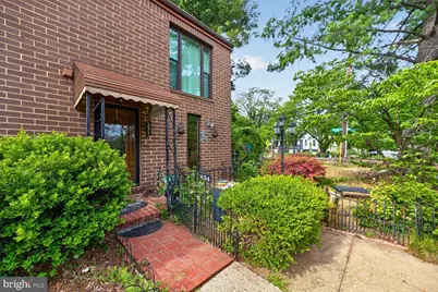 834 Wheeler Hill Drive SE #834, Washington, DC 20032 - Photo 3