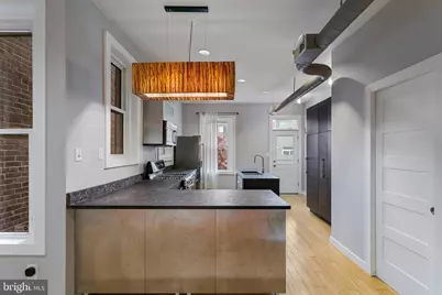 1311 East Capitol Street SE, Washington, DC 20003 - Photo 11