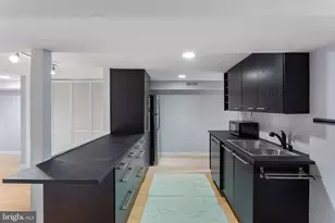 1311 East Capitol St SE, Washington, DC 20003 - Photo 45