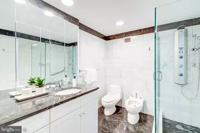 2700 Virginia Avenue NW #1507, Washington, DC 20037 - Photo 23