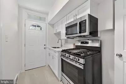 132 33rd Street NE, Washington, DC 20019 - Photo 5