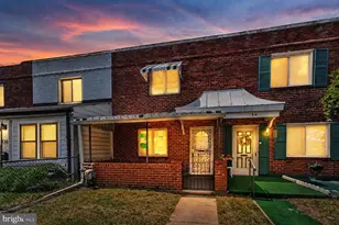 132 33rd St NE, Washington, DC 20019 - Photo 1