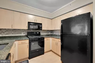 1000 New Jersey Ave SE, Washington, DC 20003 - Photo 13