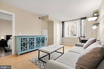 1000 New Jersey Avenue SE #317, Washington, DC 20003 - Photo 5