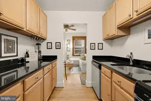 3060 16th St NW, Washington, DC 20009 - Photo 15