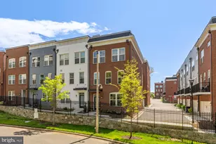 452 Altezza Dr NE, Washington, DC 20017 - Photo 3