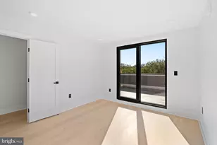 2504 41st St NW, Washington, DC 20007 - Photo 25