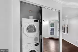 1801 Calvert St NW, Washington, DC 20009 - Photo 17