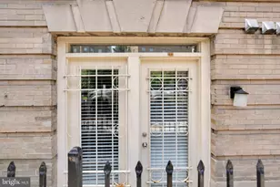 1801 Calvert St NW, Washington, DC 20009 - Photo 5