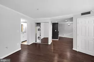 1801 Calvert St NW, Washington, DC 20009 - Photo 7