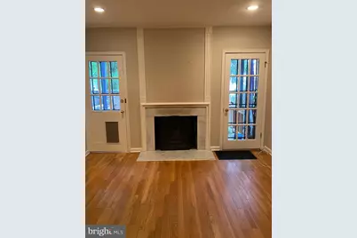 339 SE 11th Street SE, Washington, DC 20003 - Photo 11