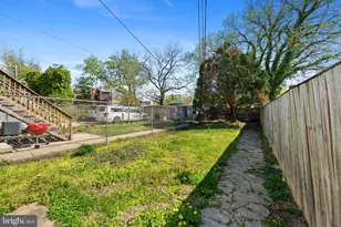 818 Upshur St NW, Washington, DC 20011 - Photo 19