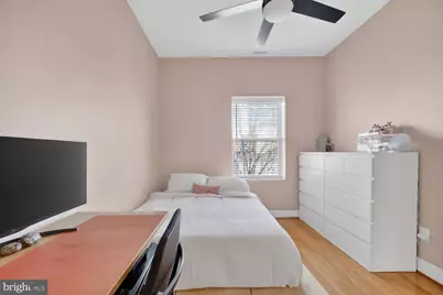 219 T Street NE #404, Washington, DC 20002 - Photo 11
